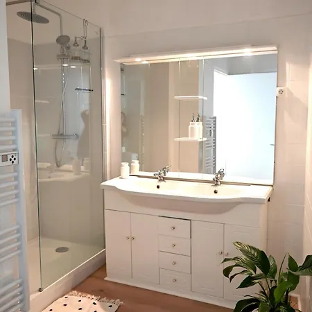 Apartment La Gaiete - Meilleurhote-brioude *